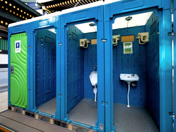 Best Portable restroom trailer rental  in Ridgetop, TN